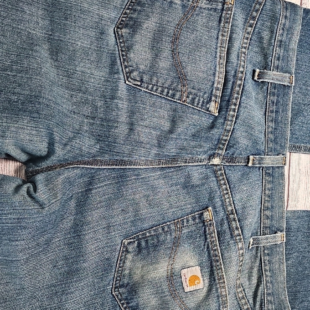 Carhartt 40x32 Blue Straight-Leg Jeans with Classic Fading - Picture 16 of 16